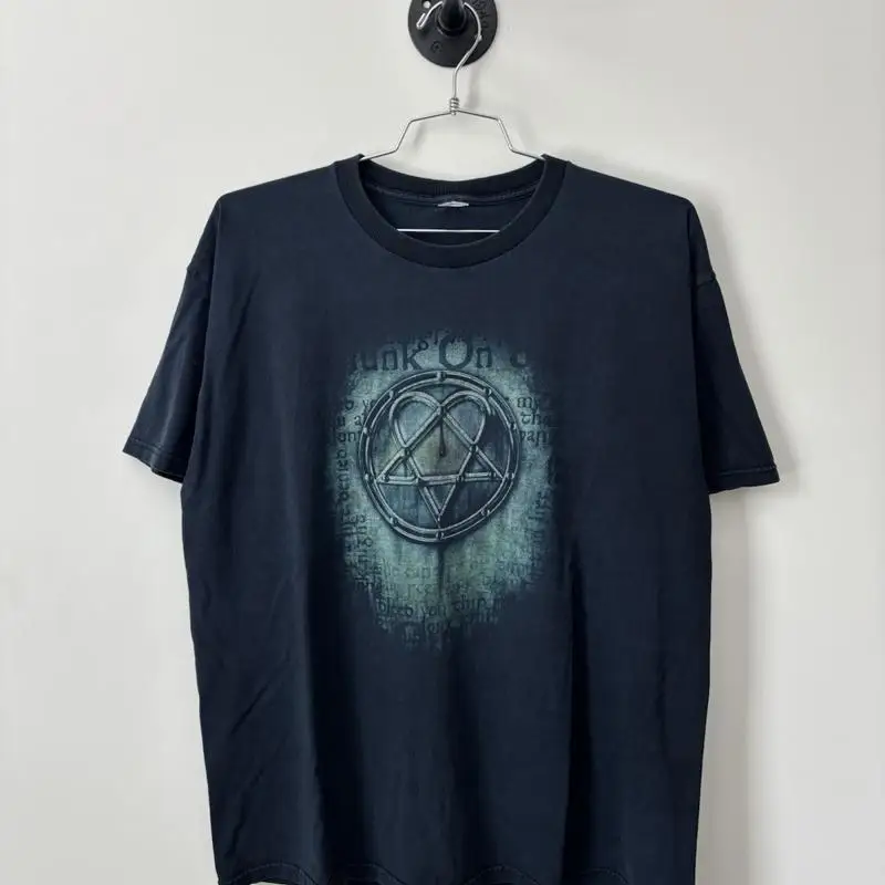 Винтажная мужская футболка HIM – обзор и цена Band Tee Faded 90S